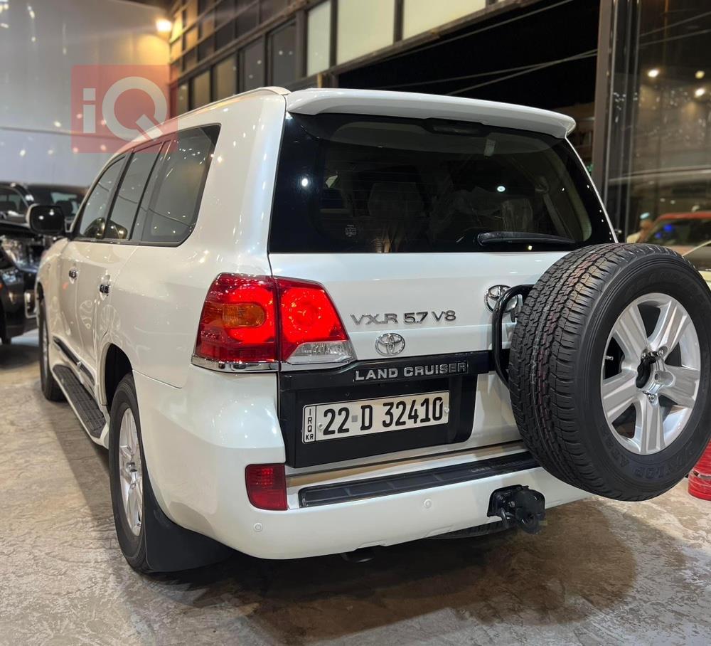 تويوتا لاندكروزر